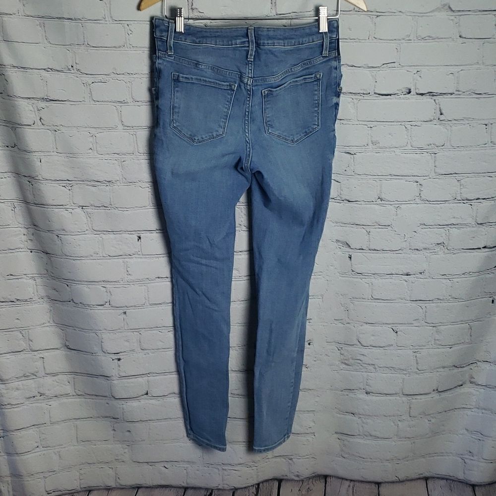 Old Navy Maternity Rockstar Skinny Jeans - Picture 4 of 7